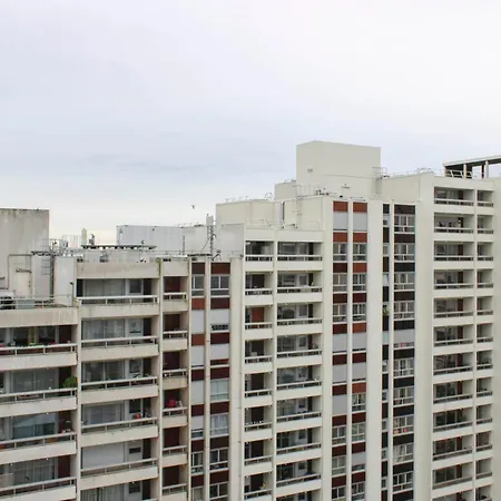 Comfort Skyscraper At The Gateway To Paris *